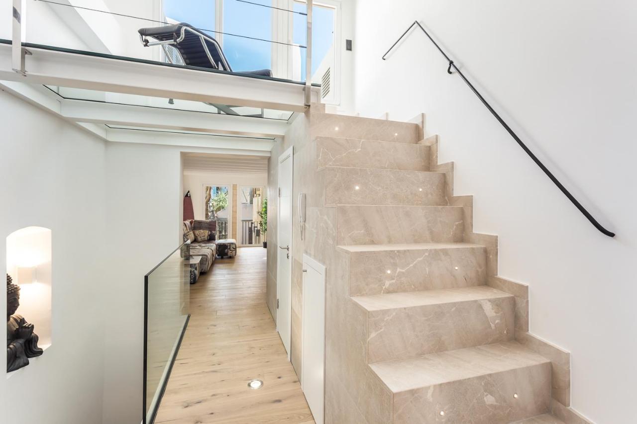 Designer Loft With Terrace In Prime Location Lejlighed